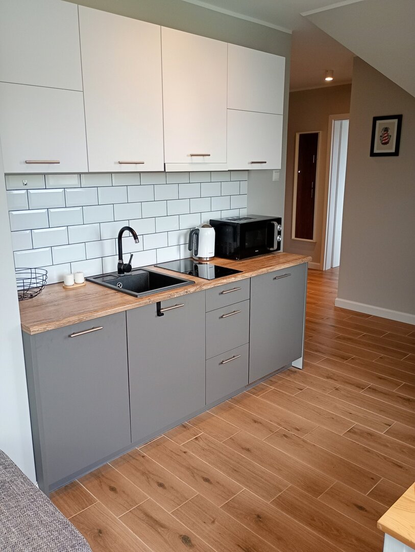 MORZE APARTAMENTÓW SPÓŁKA Z OGRANICZONĄ ODPOWIEDZIALNOŚCIĄ - 4